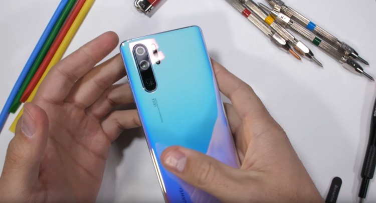 Смартфон Huawei P30 Pro прошел тест на прочность