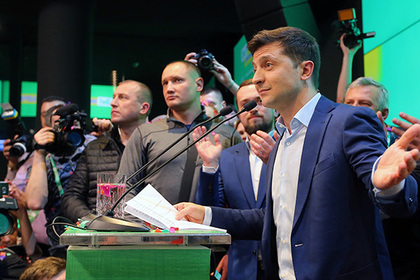 Штаб Зеленского пригрозил окружению Порошенко уголовной ответственностью