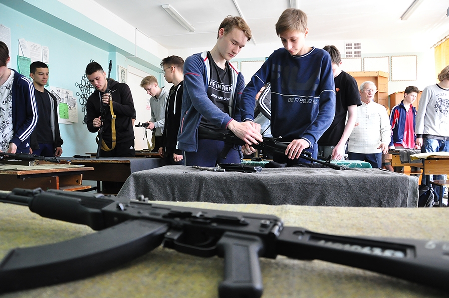 У десятиклассников начались пятидневные учебные сборы по ОБЖ