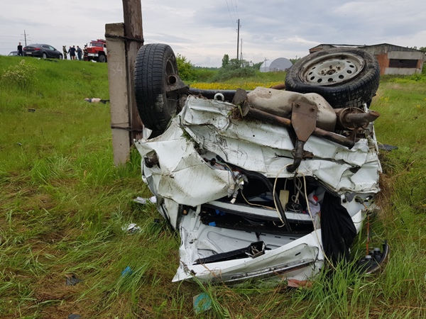 В Богдановиче в ДТП 3 человека погибли и 2 пострадало