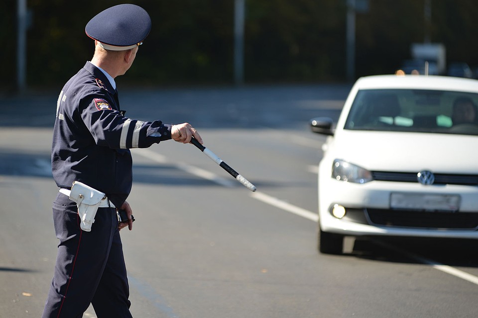За четыре дня в Первоуральске выявлено 410 нарушений ПДД