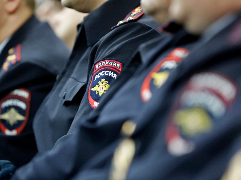 Оклады сотрудники правоохранительных органов вырастут