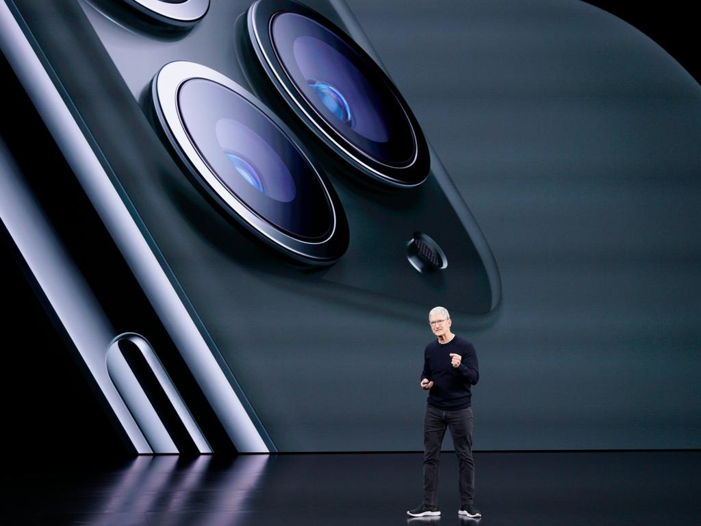Цены на iPhone 11 Pro Max в России самые высокие в мире