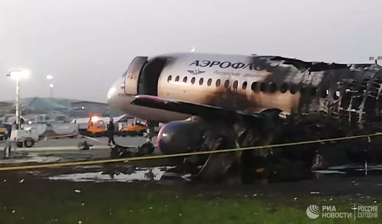 Командиру сгоревшего в Шереметьево SSJ-100 предъявили обвинение