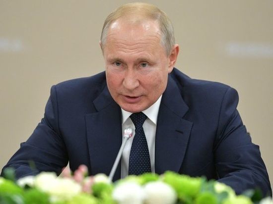 Путин потребовал ввести наказание за пропаганду наркотиков в интернете