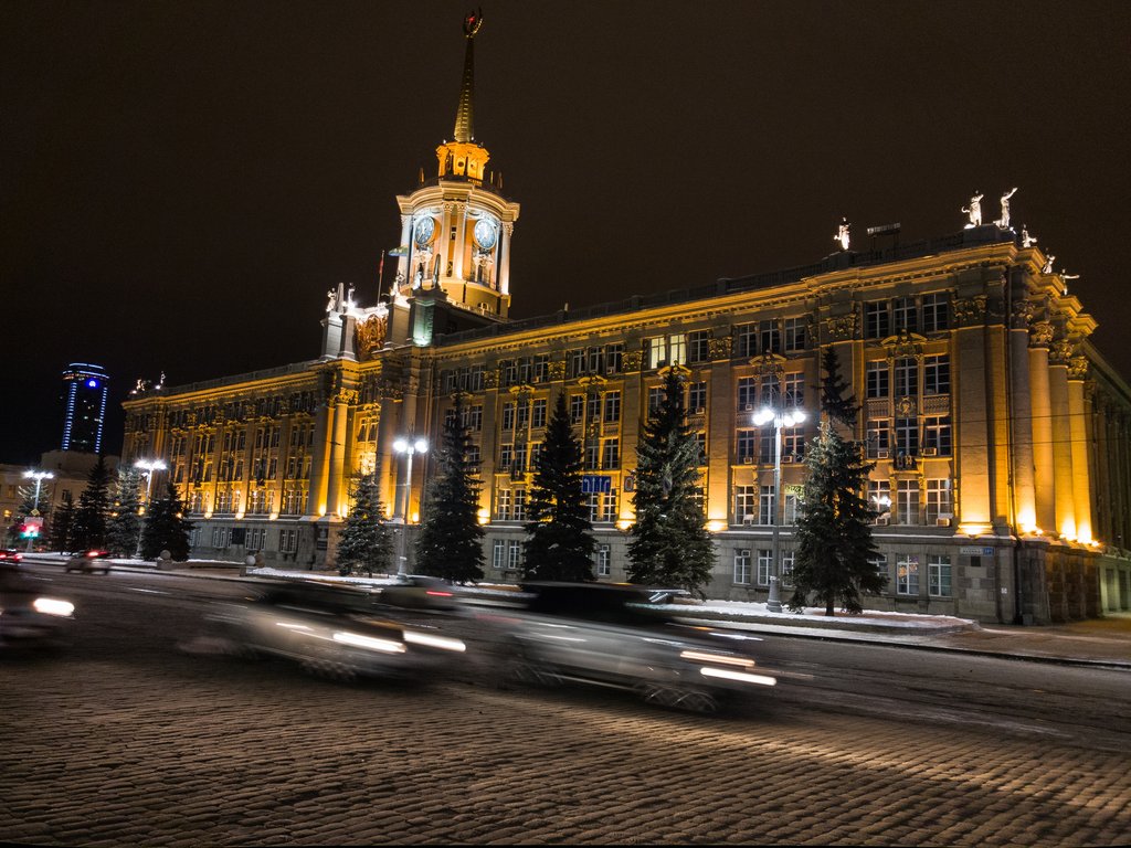 Власти Екатеринбурга признались в раздаче казенного имущества