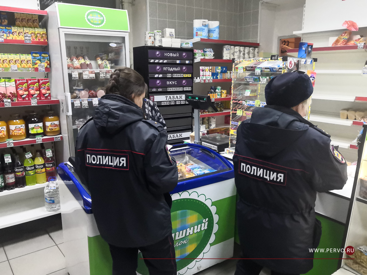 Общественники и сотрудники ОМВД выявили факты продажи спиртного несовершеннолетним