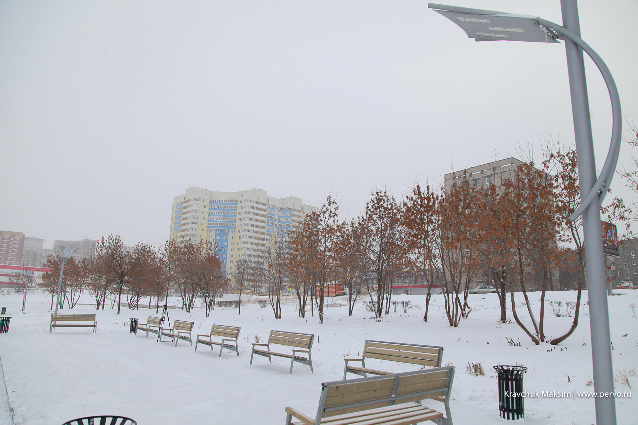 Вдоль по набережной…