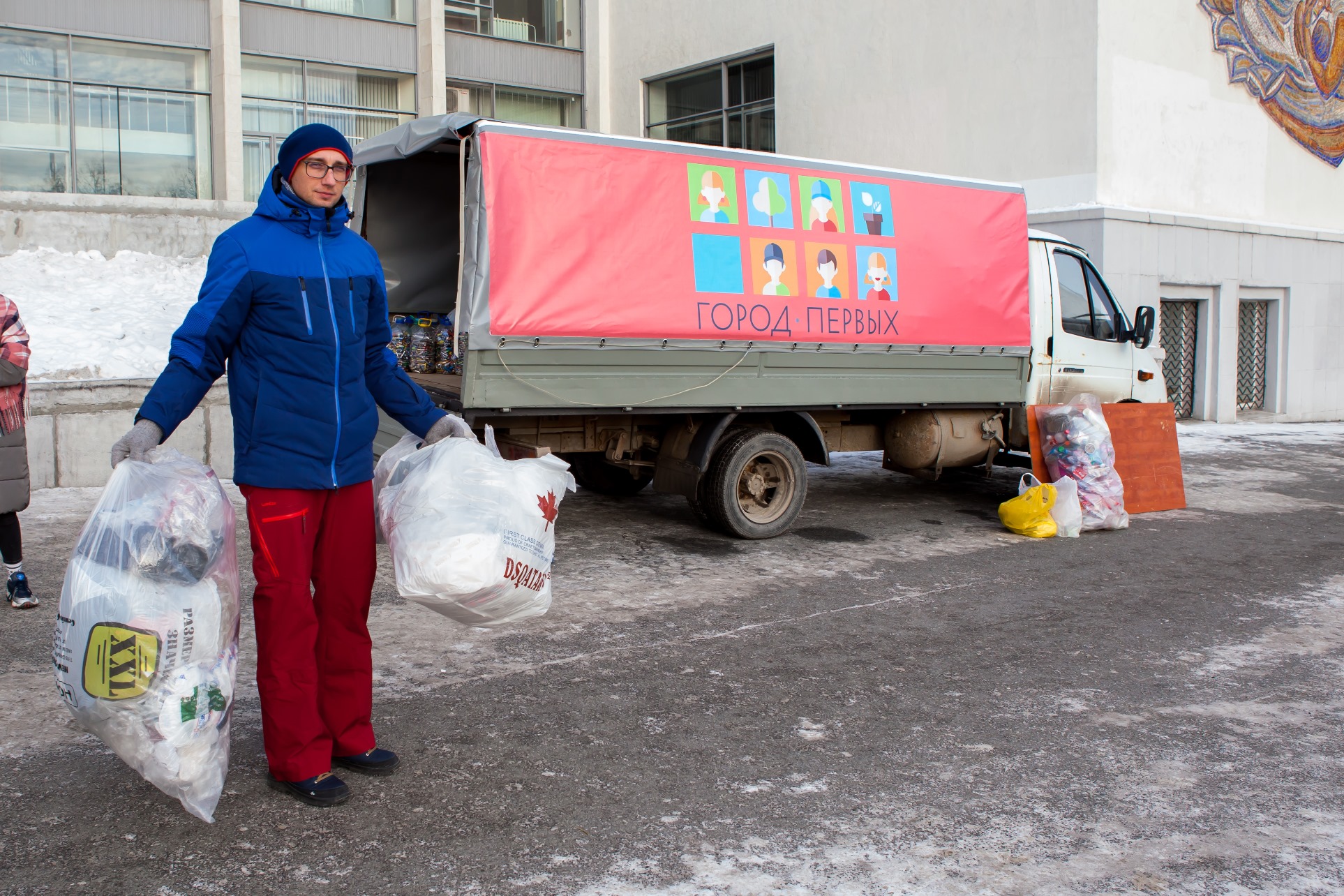 На экофестивале «Города первых» собрали на утилизацию около тонны вторсырья