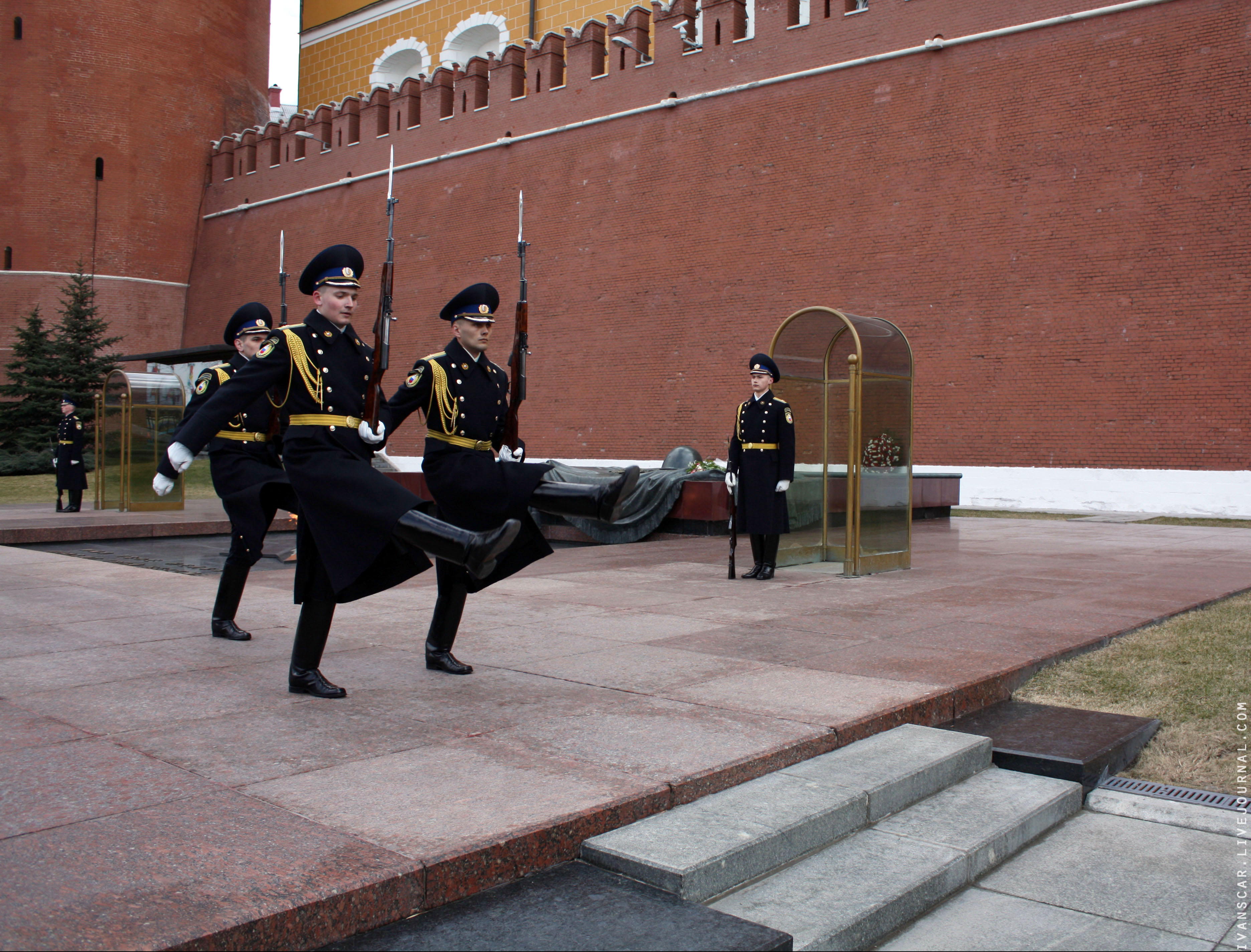 Первоуралец отправился служить в Президентский полк