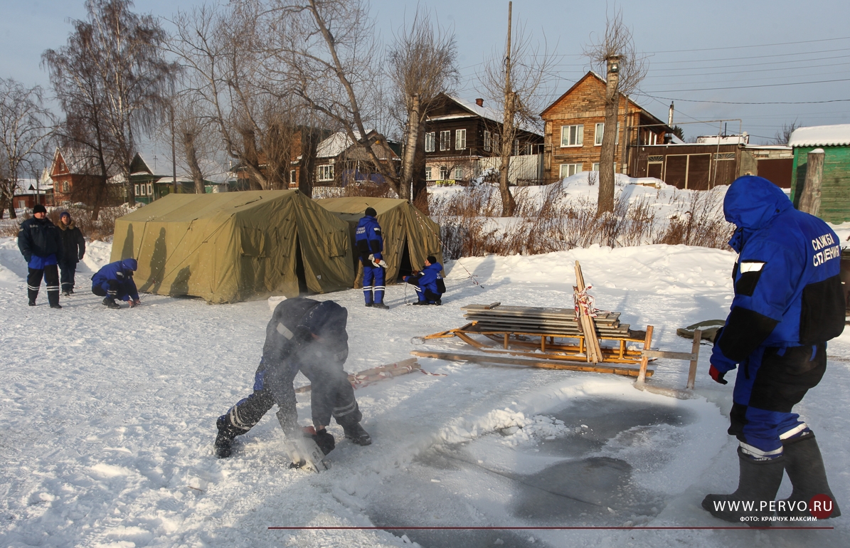 Купели перед крещением проверят первоуральские спасатели