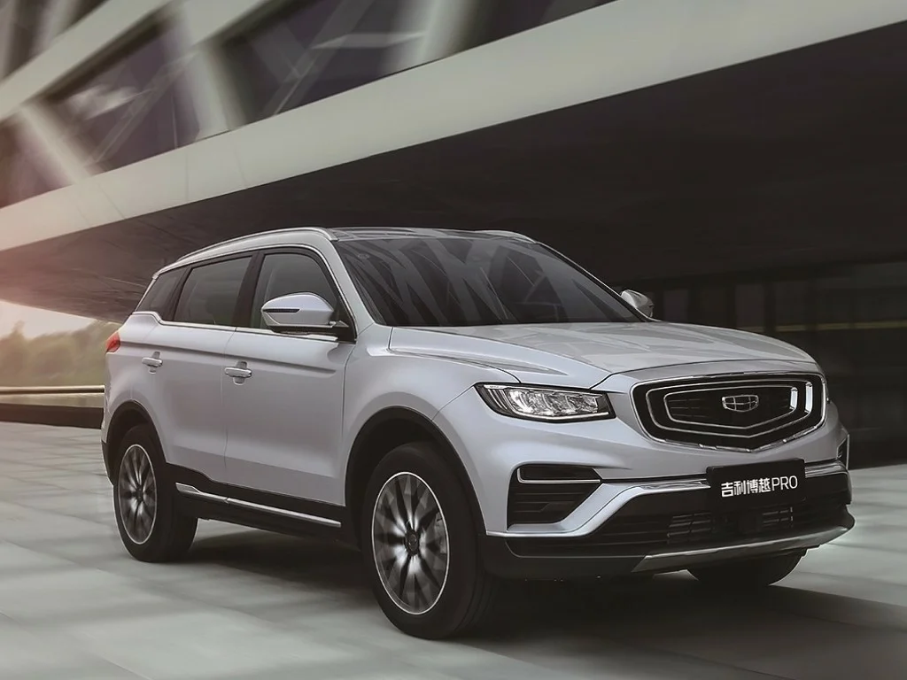 Обновленный Geely Atlas Pro в России получил мотор Volvo