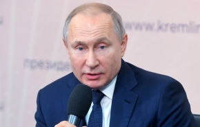 Путин назвал долгом политиков защищать доброе имя героев ВОВ