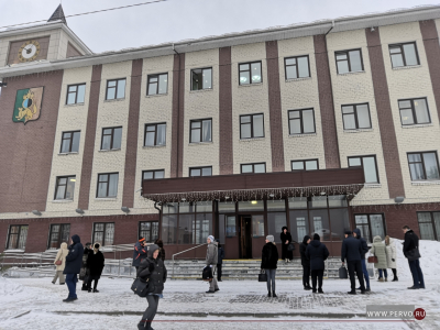 В Первоуральске эвакуировали здание администрации
