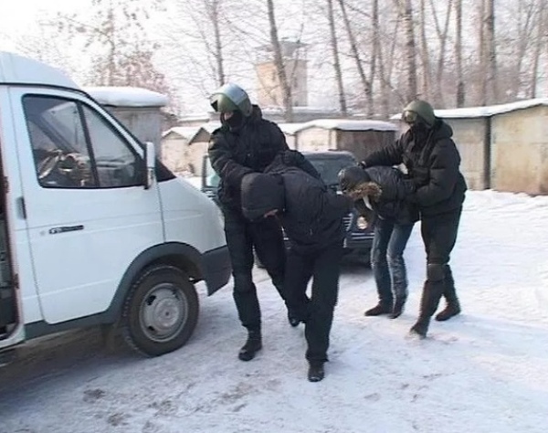 В Екатеринбурге задержали крупную группировку сутенеров
