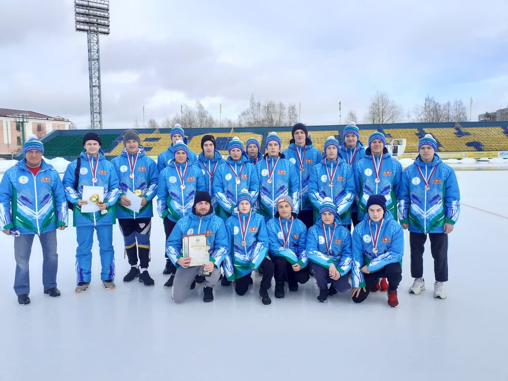 Бронза под занавес