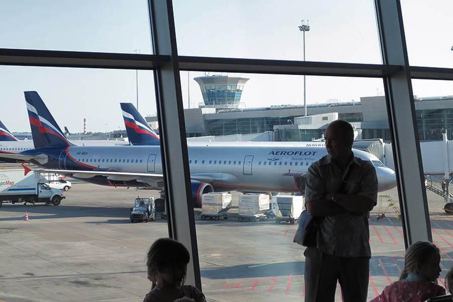 Неизвестные «заминировали» четыре рейса из Москвы и в Москву