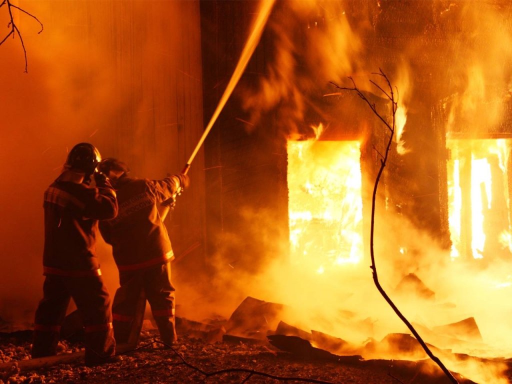Число погибших при пожаре в доме под Пензой увеличилось до семи