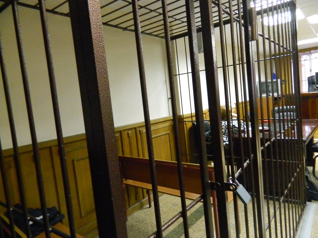 Житель Первоуральска получил срок за убийство соседа из-за оскорбления