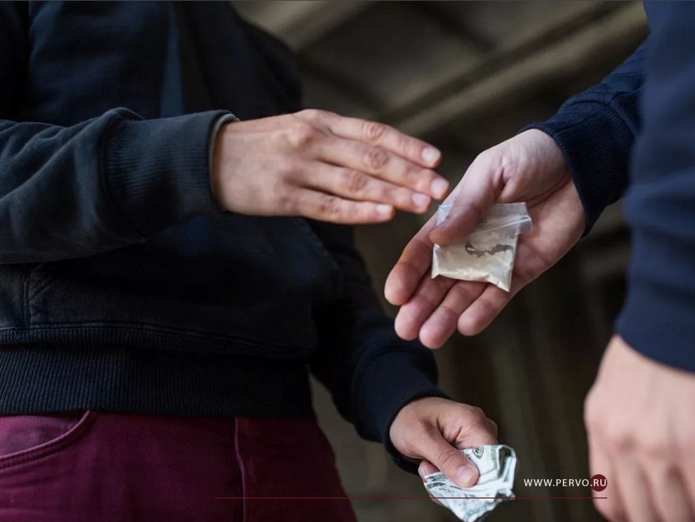 В Первоуральске росгвардейцы задержали подозреваемого в незаконном обороте наркотиков