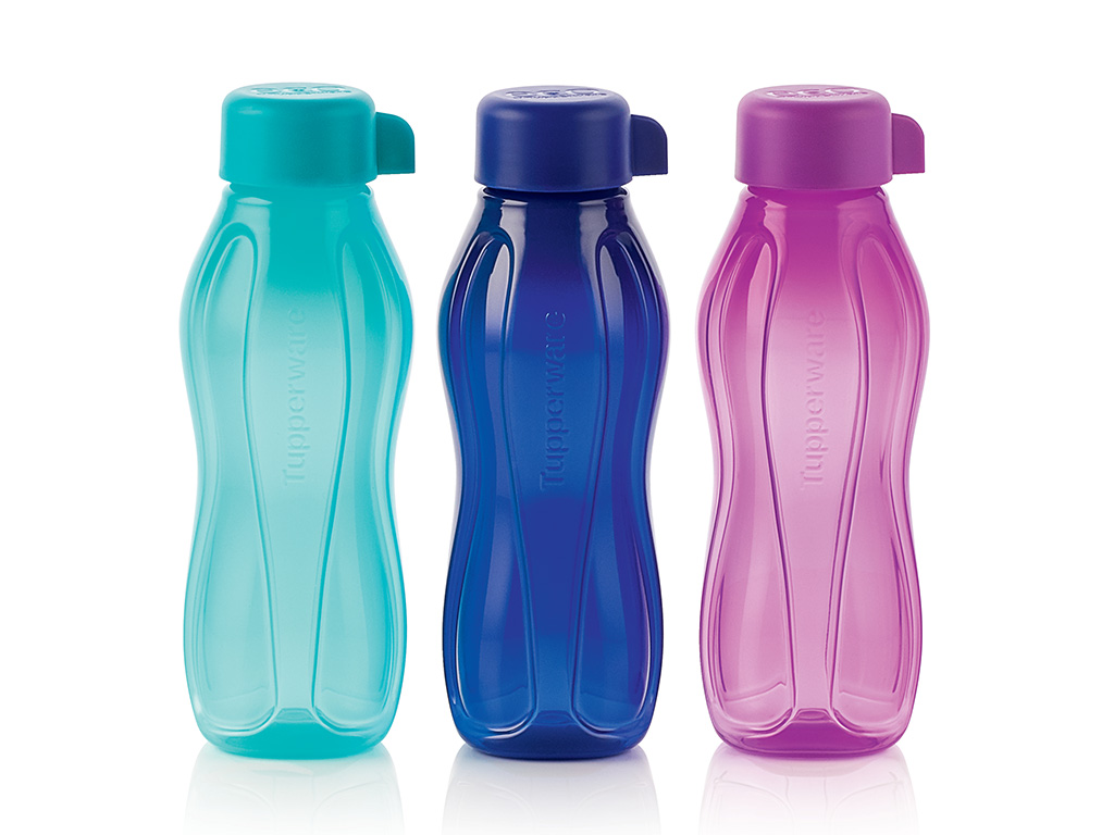 Бутылки Tupperware со склада в повседневной жизни и спорте