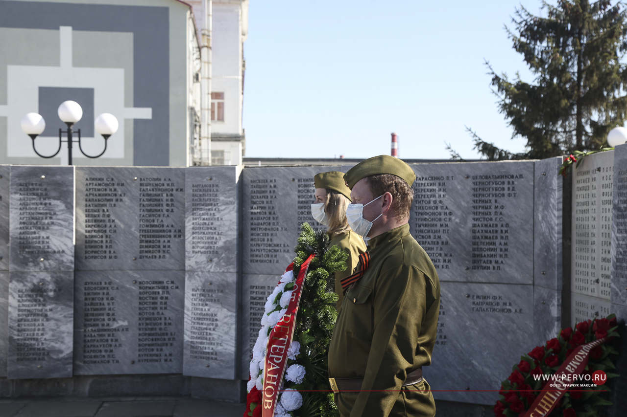 Почтили память павших в Великой Отечественной войне и тех, кто ковал победу в тылу