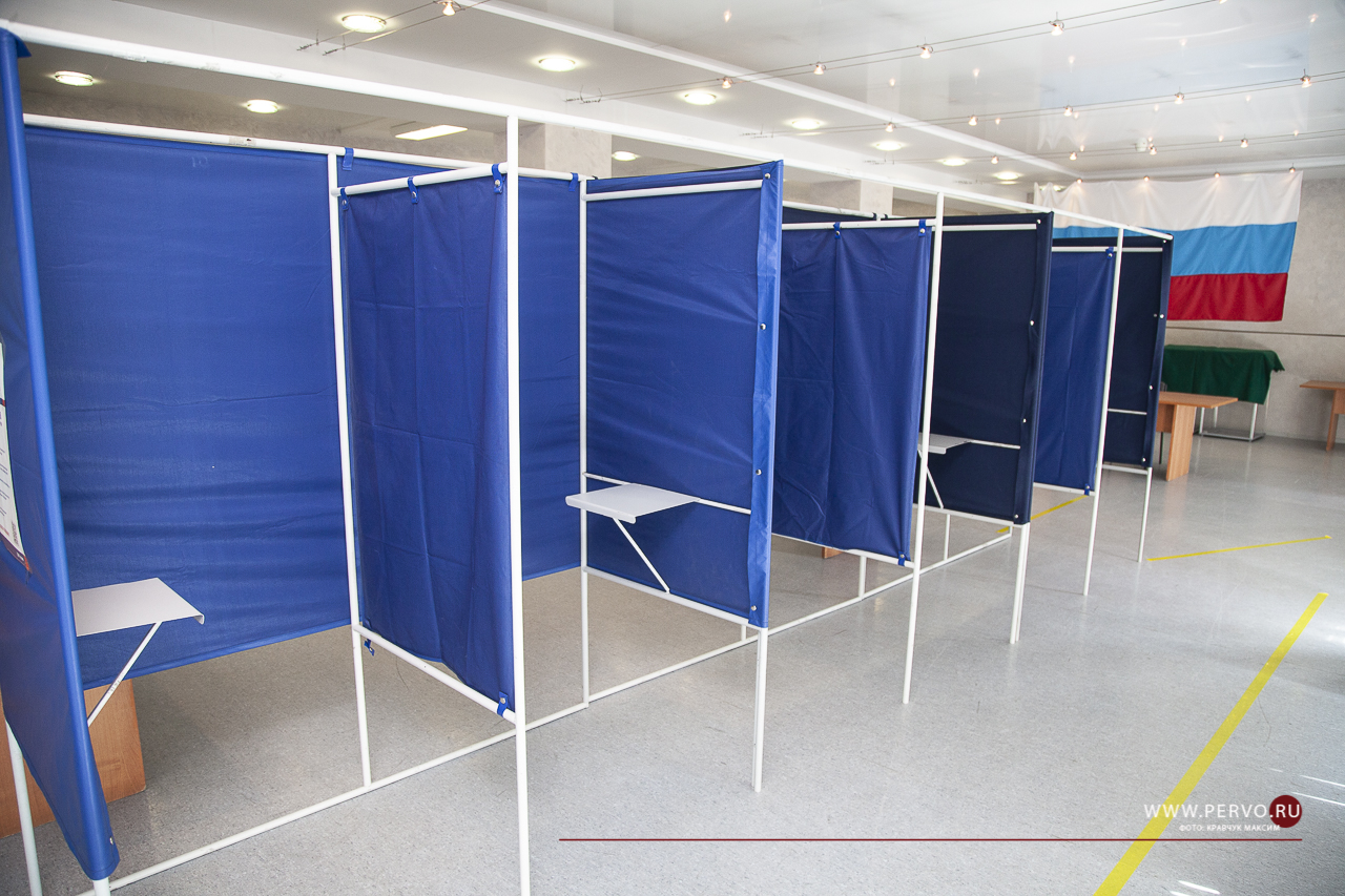 Завершено голосование по поправкам в Конституцию