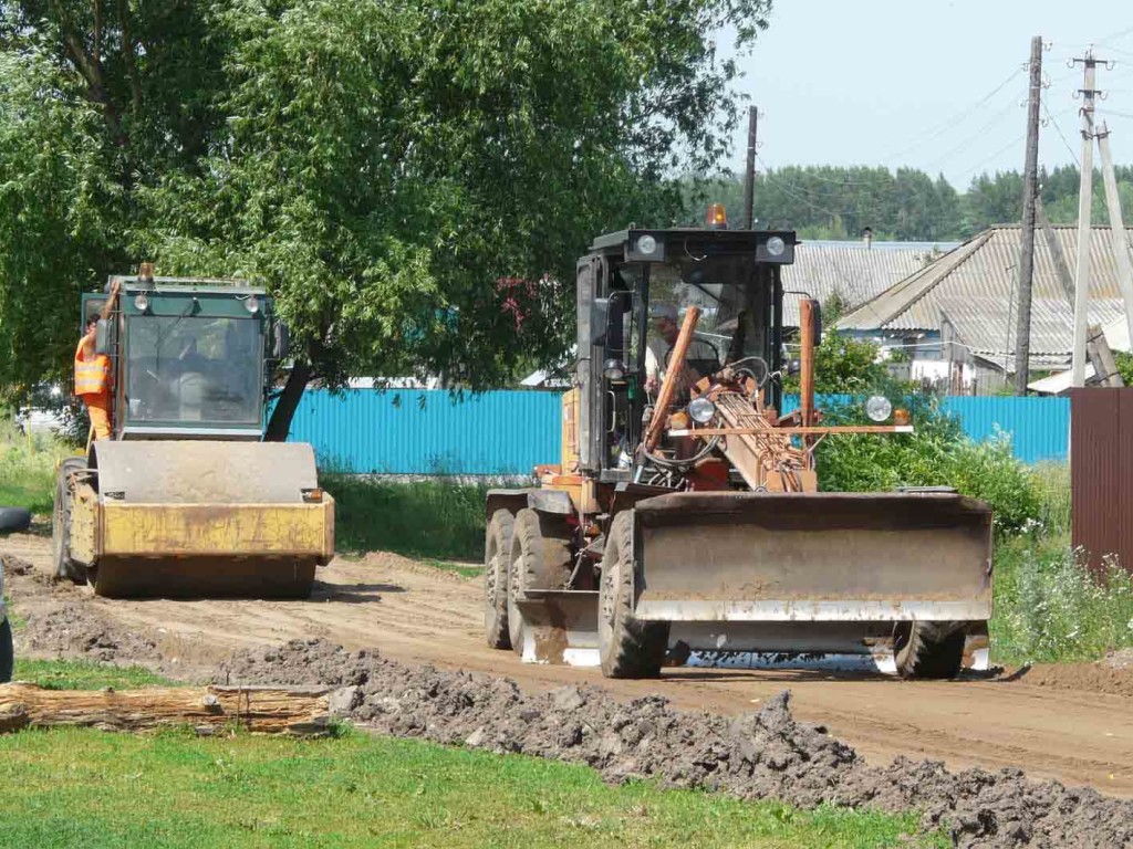 На улице Уральская завершат обустройство тротуара
