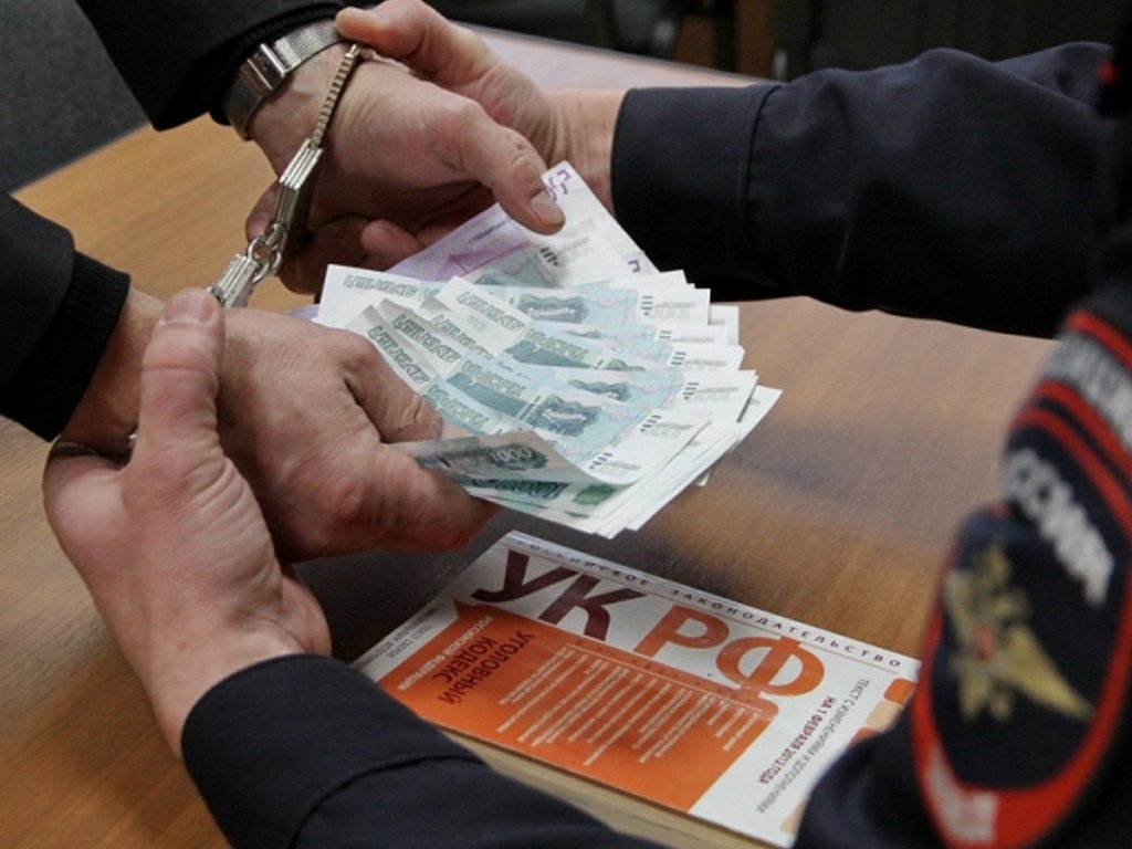В Первоуральске будут судить адвоката за крупное мошенничество