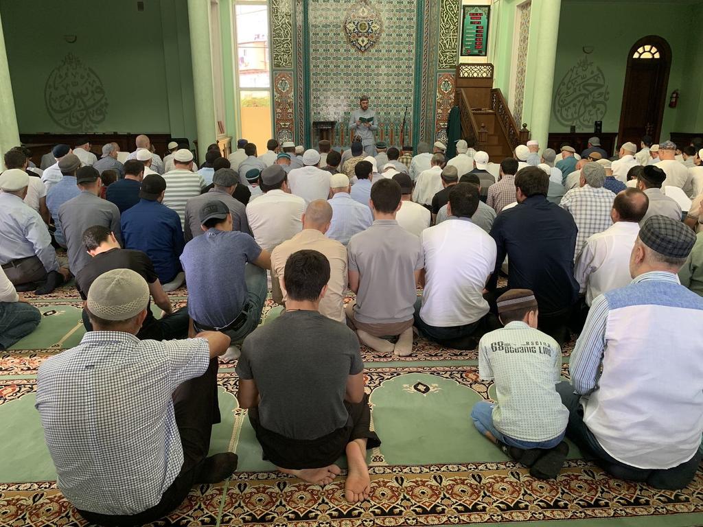Мусульмане Первоуральска отмечают свой главный праздник Курбан-байрам