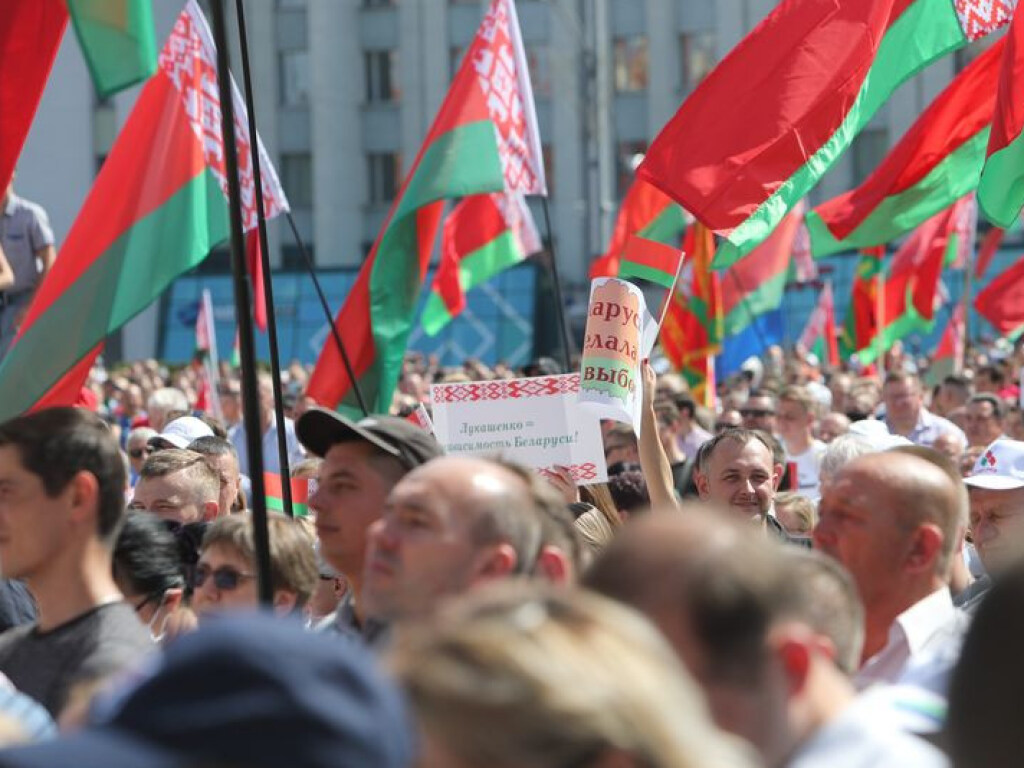 Лукашенко исключил повторные выборы президента Белоруссии