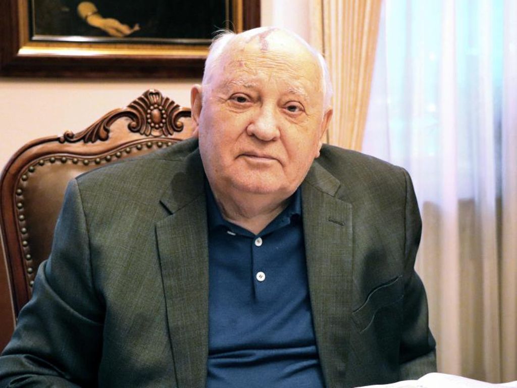 Горбачев указал на главную ошибку Лукашенко