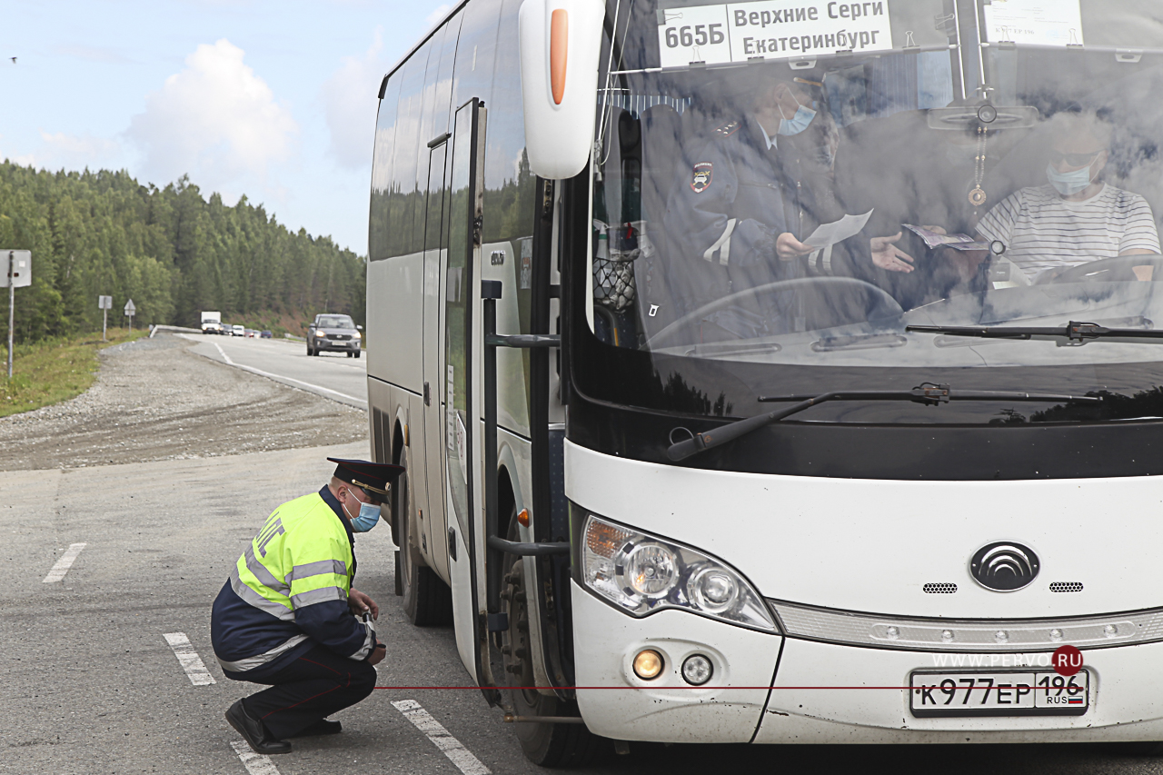 В ходе рейдов среди водителей автобусов выявлено более 20 нарушений