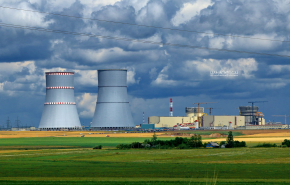 Еврокомиссар: нужно закрыть доступ электроэнергии БелАЭС в ЕС