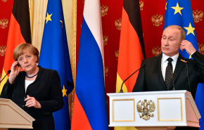 Путин и Меркель обсудили ситуацию в Белоруссии