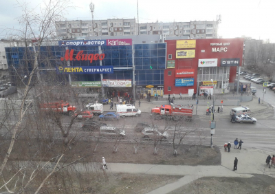 В Первоуральске эвакуировали торговый центр