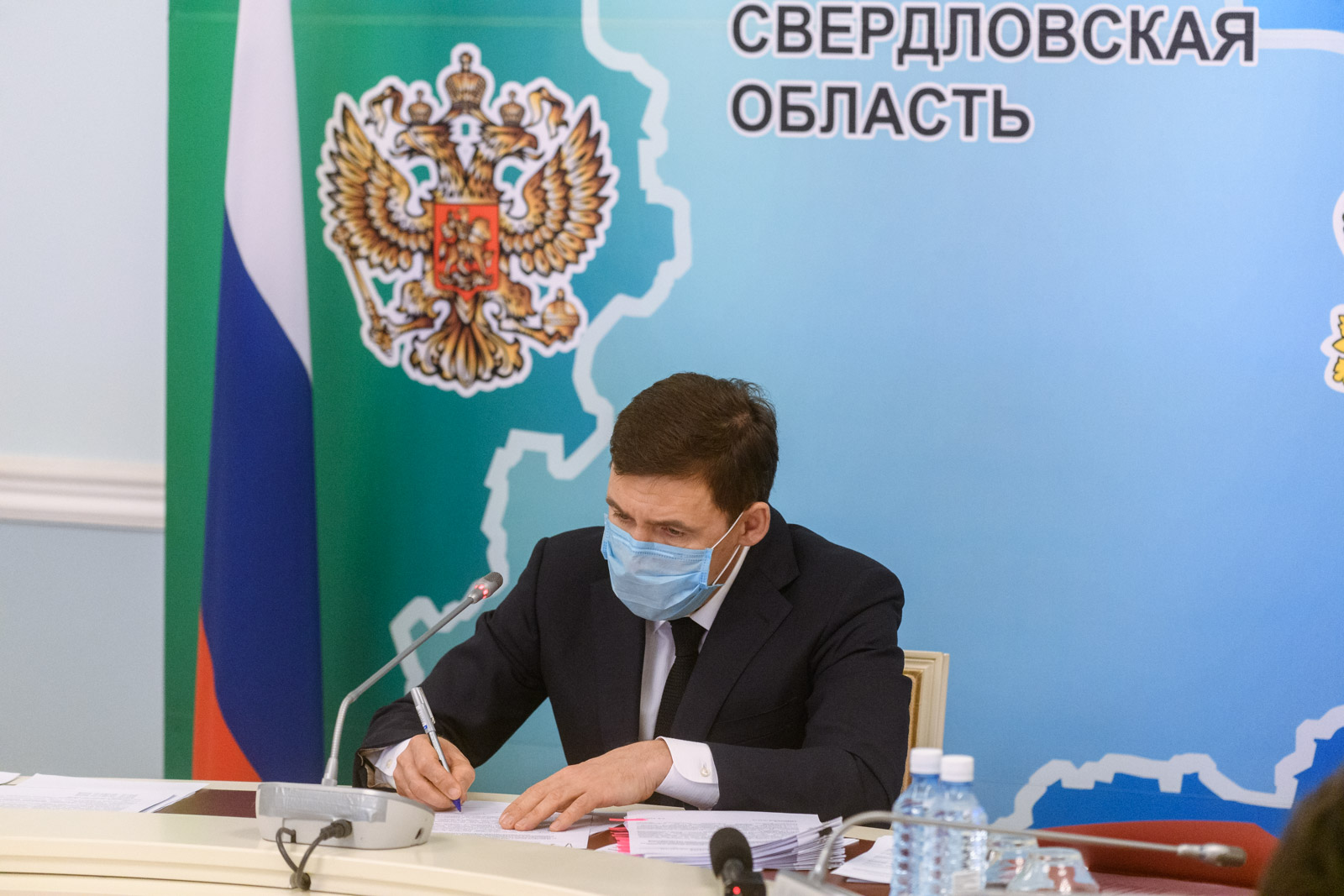 Глава региона продлил коронавирусные ограничения. Сразу на две недели