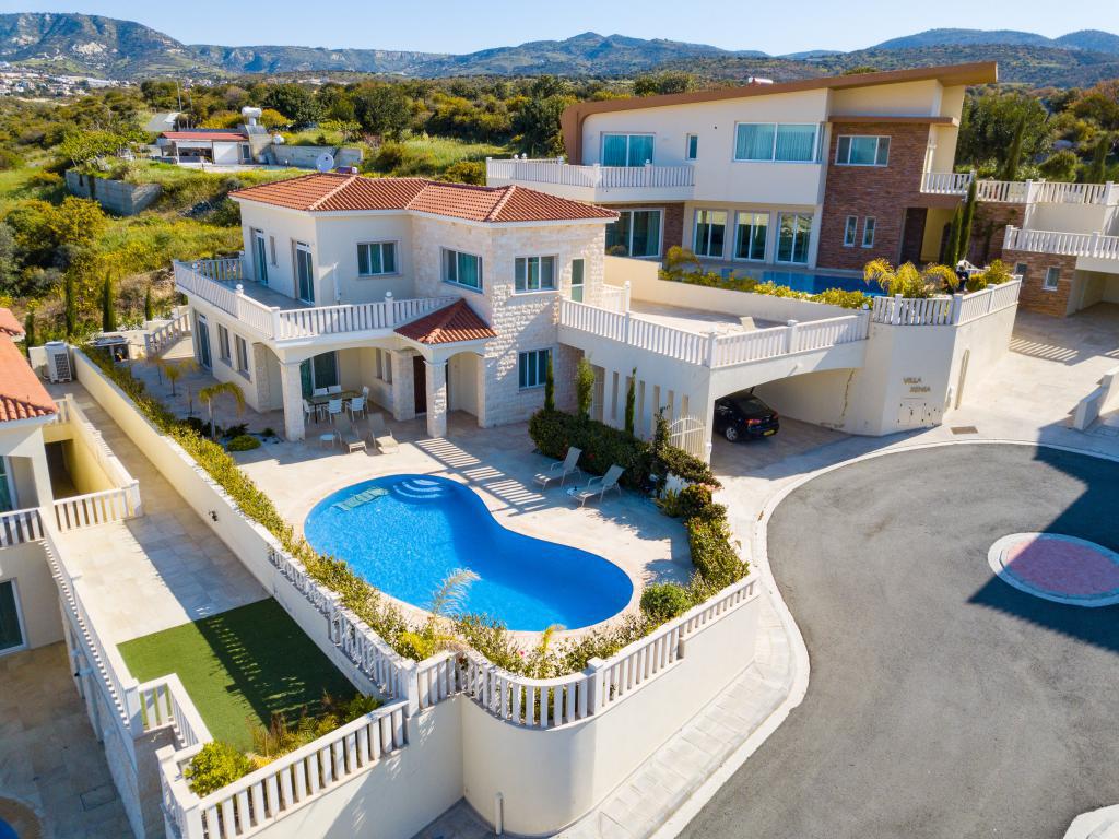Плюсы покупки или аренды недвижимости на Кипре
