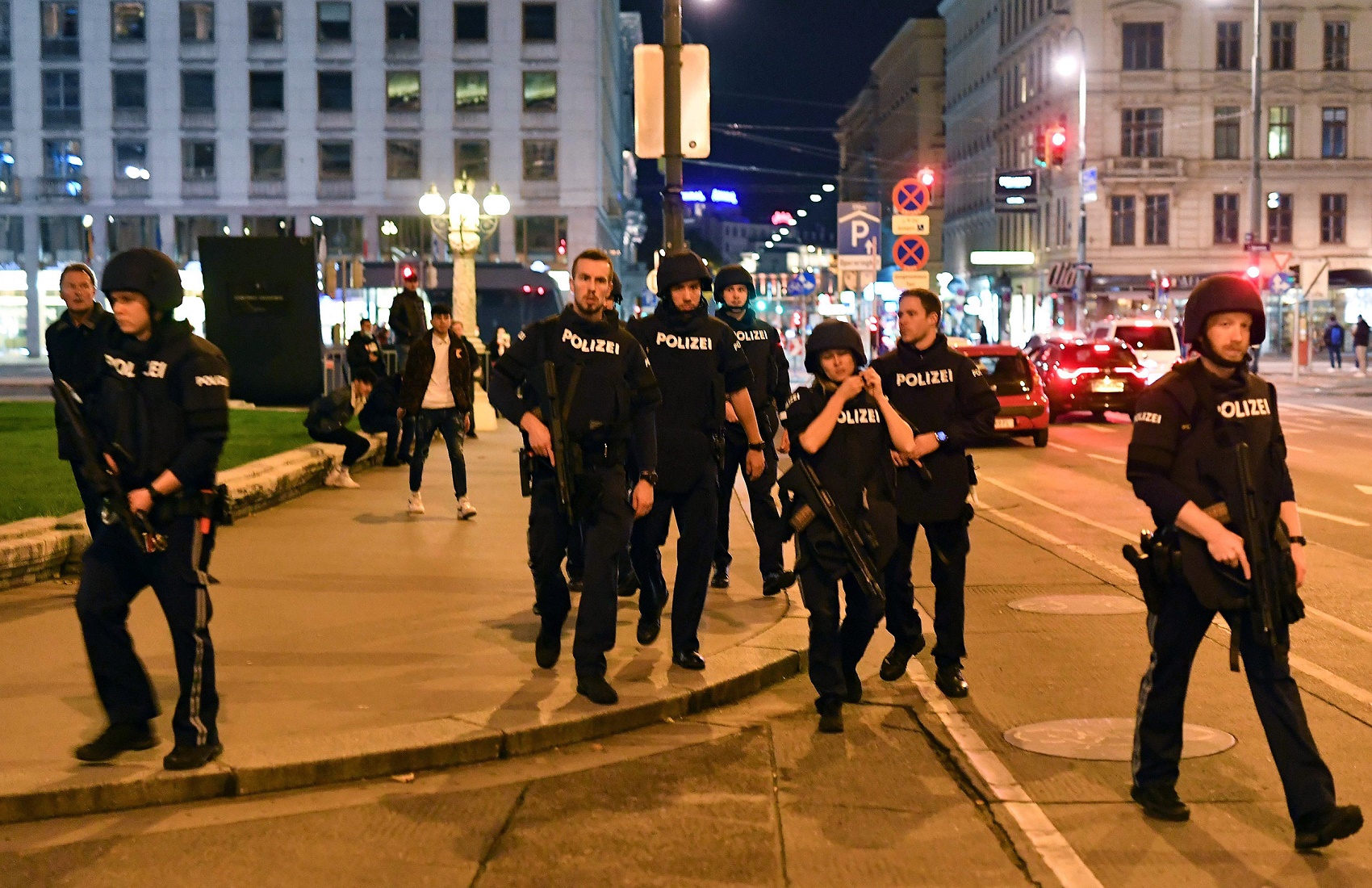 Центр Вены был атакован вооруженными террористами