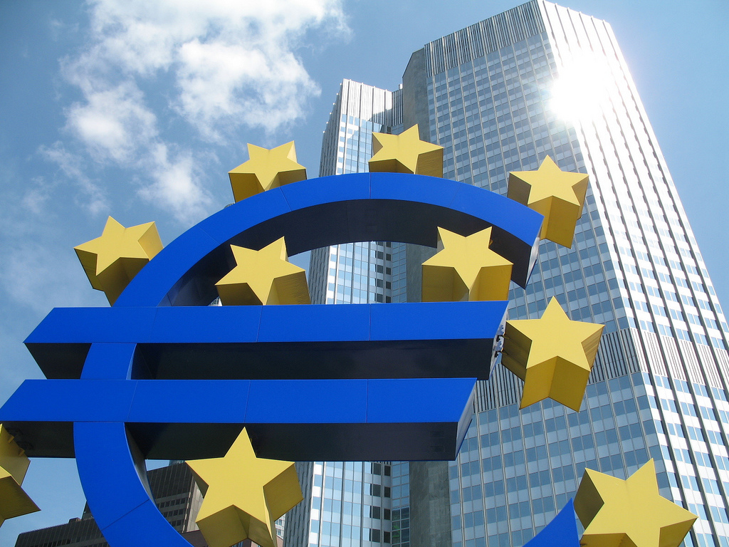 Госдолг в еврозоне впервые в истории превысит в 2020 году 100% ВВП