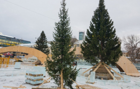 Главную площадь Екатеринбурга закрыли для строительства ледового городка