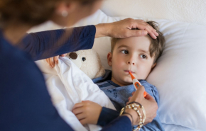 Эпидемиолог перечислила самые частые симптому COVID-19 у детей