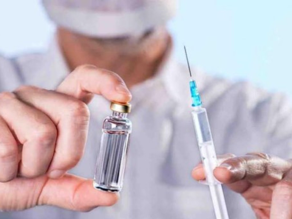 Названа цена российской вакцины от COVID-19 «Спутник V»