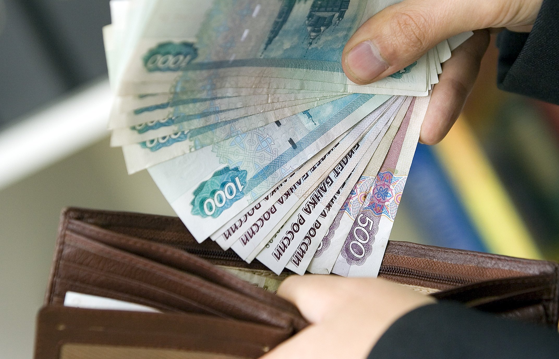 К 2023 году средняя зарплата в Первоуральске вырастет до 44 000 рублей