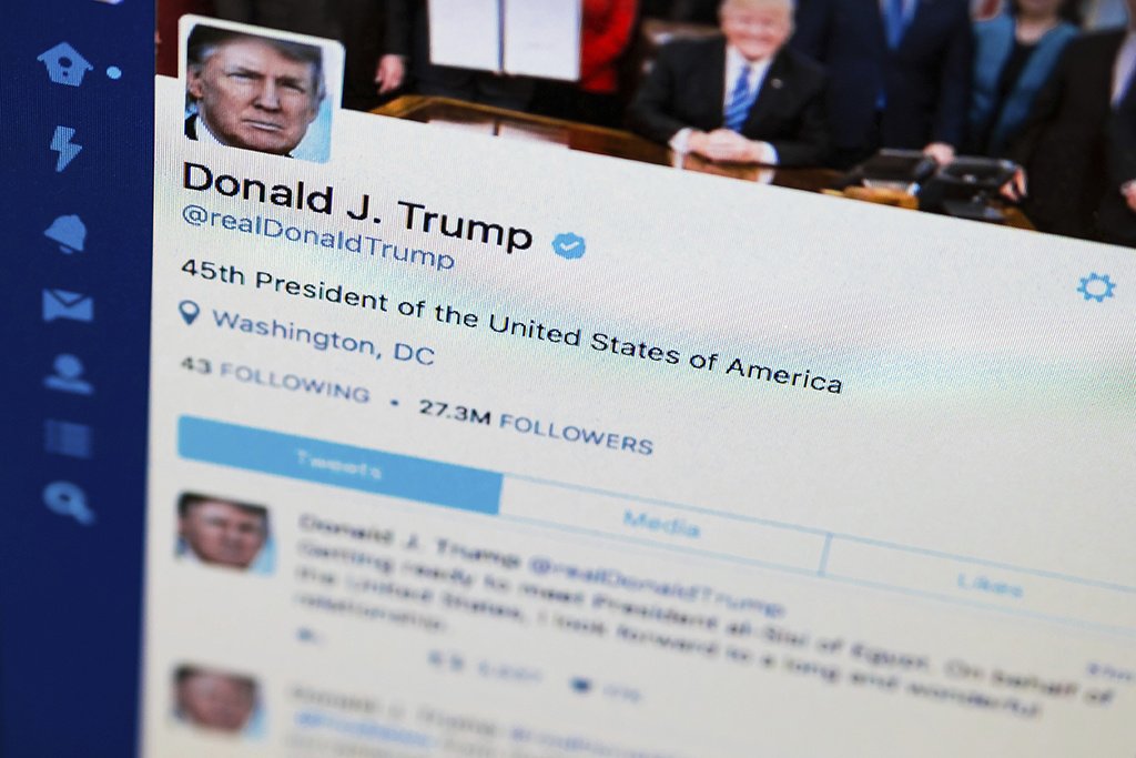 Twitter навсегда заблокировал аккаунт Дональда Трампа