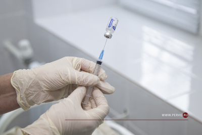 В Первоуральск завезли новую партию вакцины от COVID-19