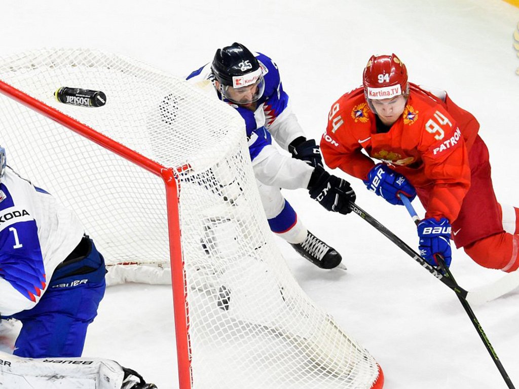 На чемпионате мира по хоккею в Риге сняли российский флаг