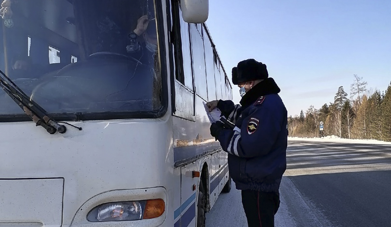 23 нарушения среди водителей автобусов выявлено сотрудниками ГИБДД