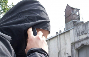 Совфед одобрил закон о блокировке сотовой связи в тюрьмах