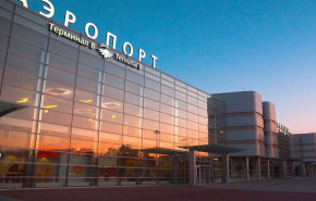 Аэропорт Екатеринбурга начал прививать пассажиров от COVID-19